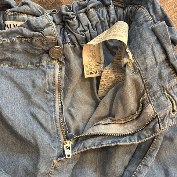 Zara Women’s Size XS‎ Blue Wide Leg Mid Calf Chambray Pants Tie Waist - Picture 9 of 12